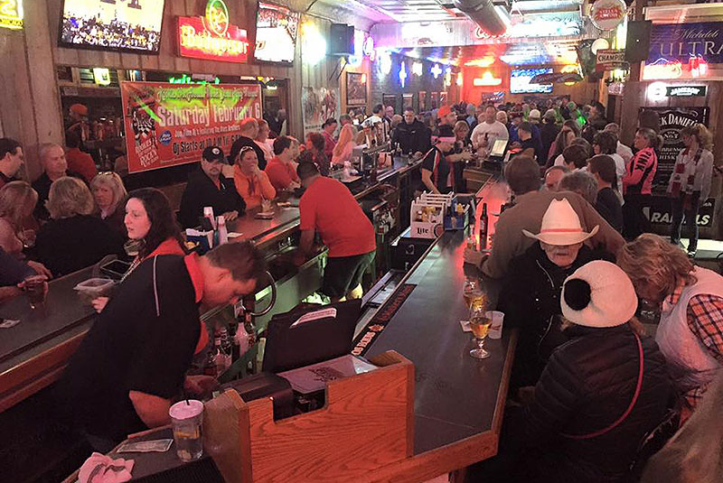 Rookies Rockin’ Sports Bar new sponsor of Mason City Motor Speedway Tuners