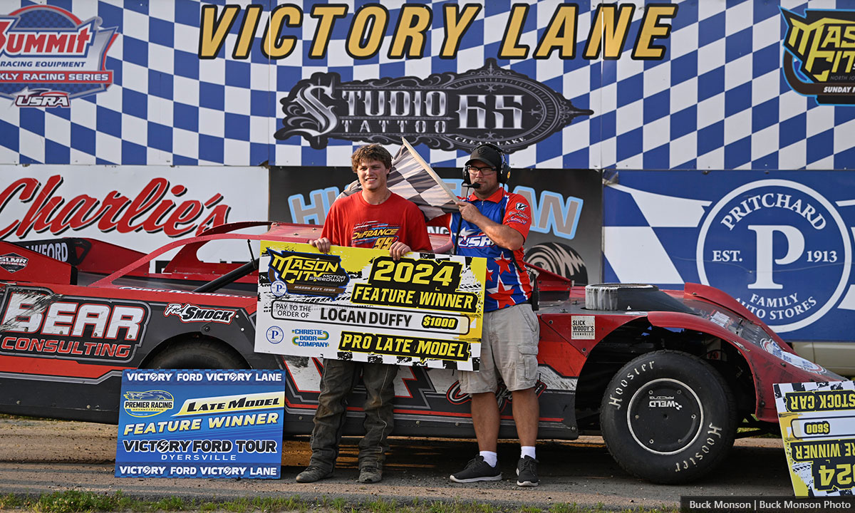 Logan Duffy won the PRO Late Model Series B-Mod feature.