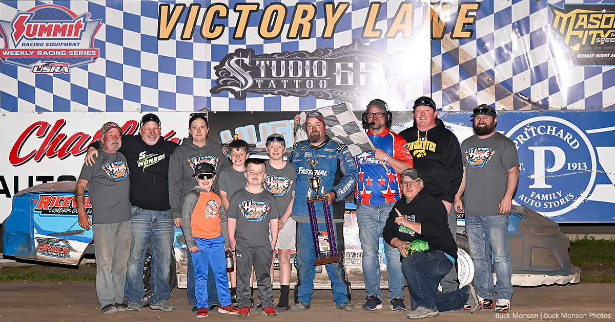Brandon Hare won the Iron Man USRA Stock Car main event.