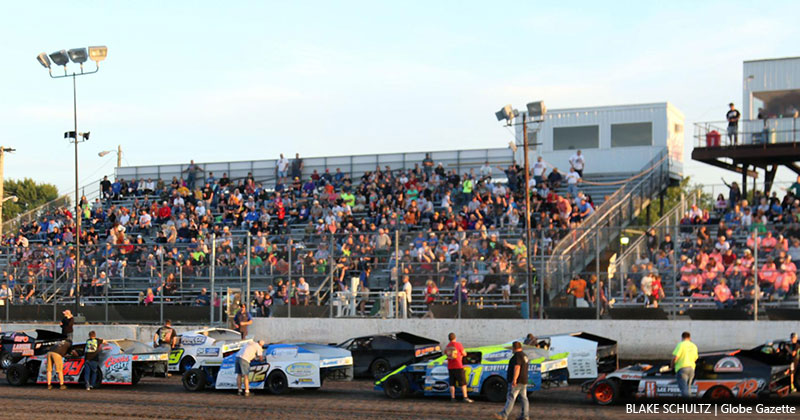 USRA B-Mods line the track at Mason City Motor Speedway prior to a race on Sunday, Aug. 27, 2017.