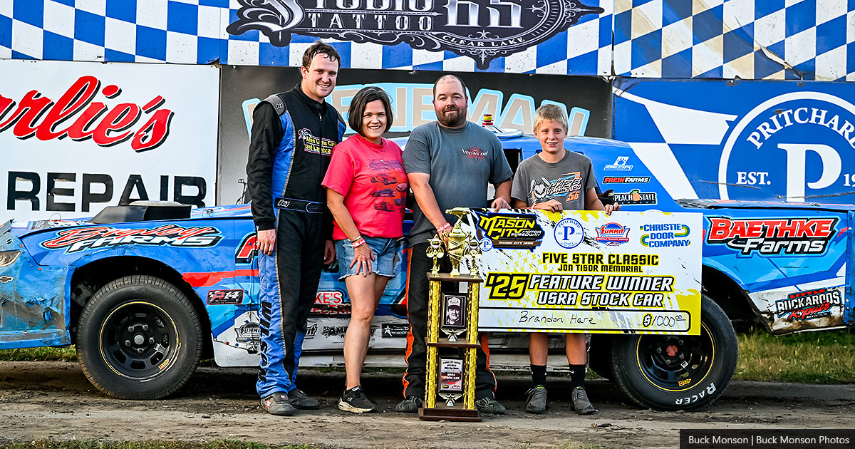 Brandon Hare won the USRA Stock Car main event.